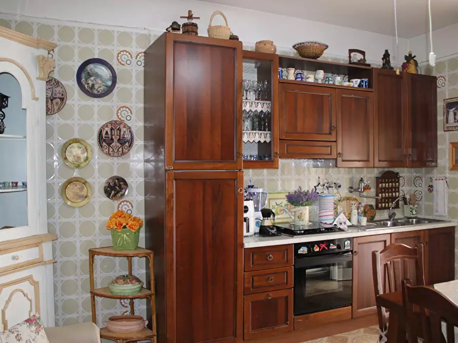 Immagine 39 di Villa in vendita  in via giordano 21 a San Giorgio Ionico