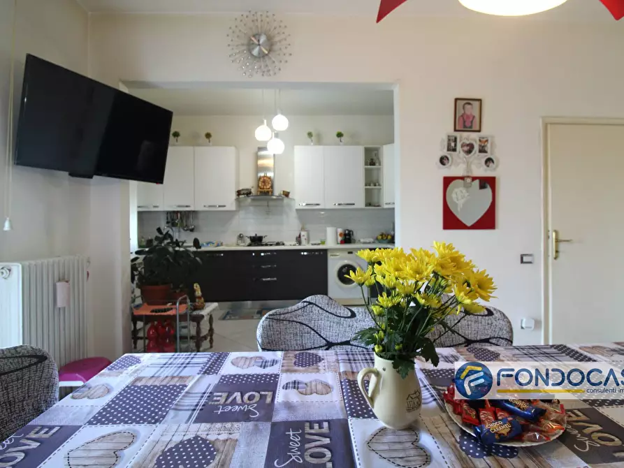 Immagine 5 di Appartamento in vendita  in Viale della repubblica a Montopoli In Val D'arno