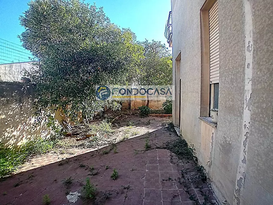 Immagine 25 di Casa indipendente in vendita  in Via Clementina Palma 51 a Maglie