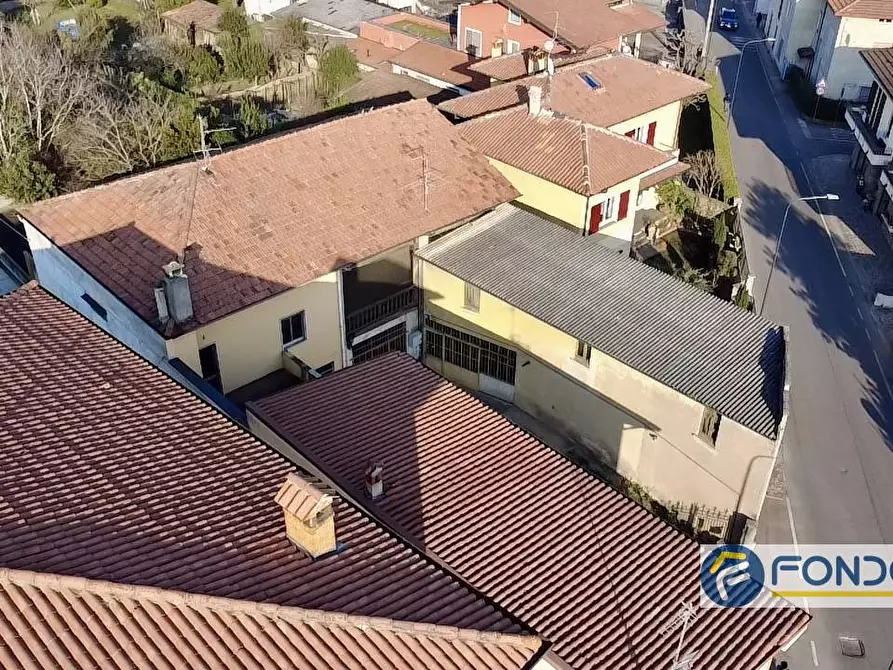 Immagine 10 di Rustico / casale in vendita  22 a Palazzolo Sull'oglio