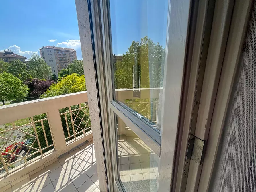 Immagine 11 di Appartamento in affitto  in Piazza Tancredi Galimberti a Torino