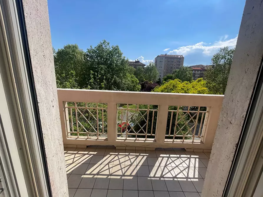 Immagine 12 di Appartamento in affitto  in Piazza Tancredi Galimberti a Torino