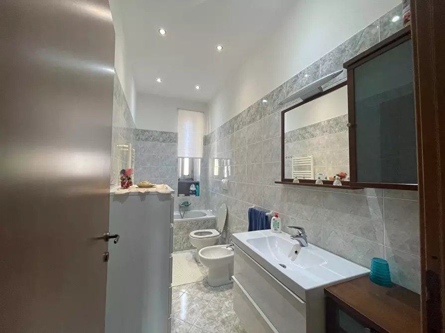 Immagine 16 di Appartamento in affitto  in Piazza Tancredi Galimberti a Torino