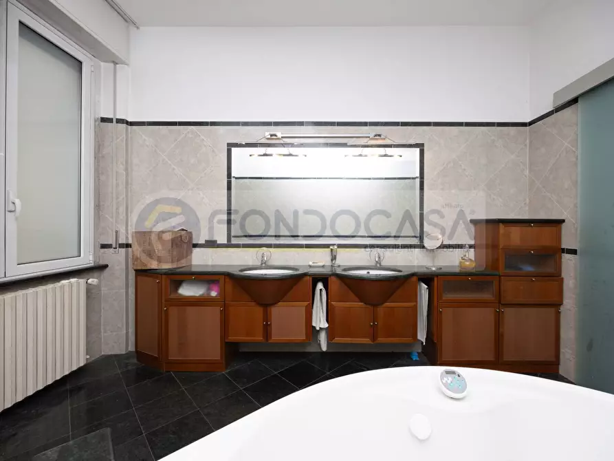 Immagine 14 di Casa semindipendente in vendita  a Sesto San Giovanni