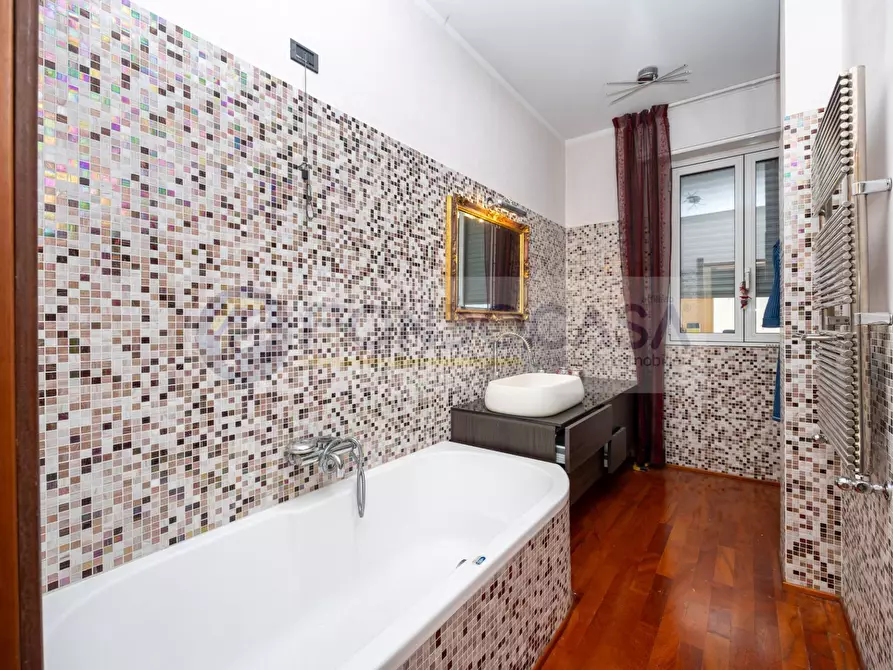 Immagine 35 di Casa semindipendente in vendita  a Sesto San Giovanni