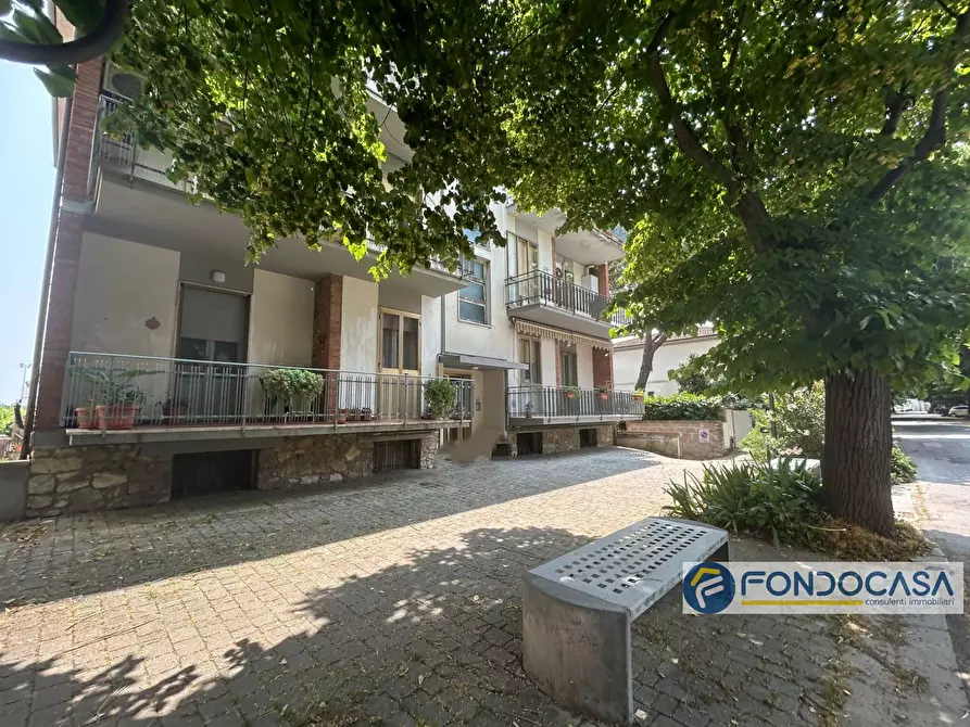 Immagine 27 di Appartamento in vendita  in Viale della repubblica a Montopoli In Val D'arno