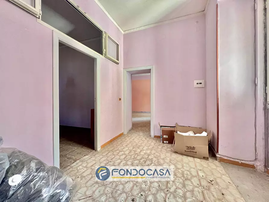 Immagine 5 di Palazzo in vendita  in via garigliano 12 a Sant'antimo