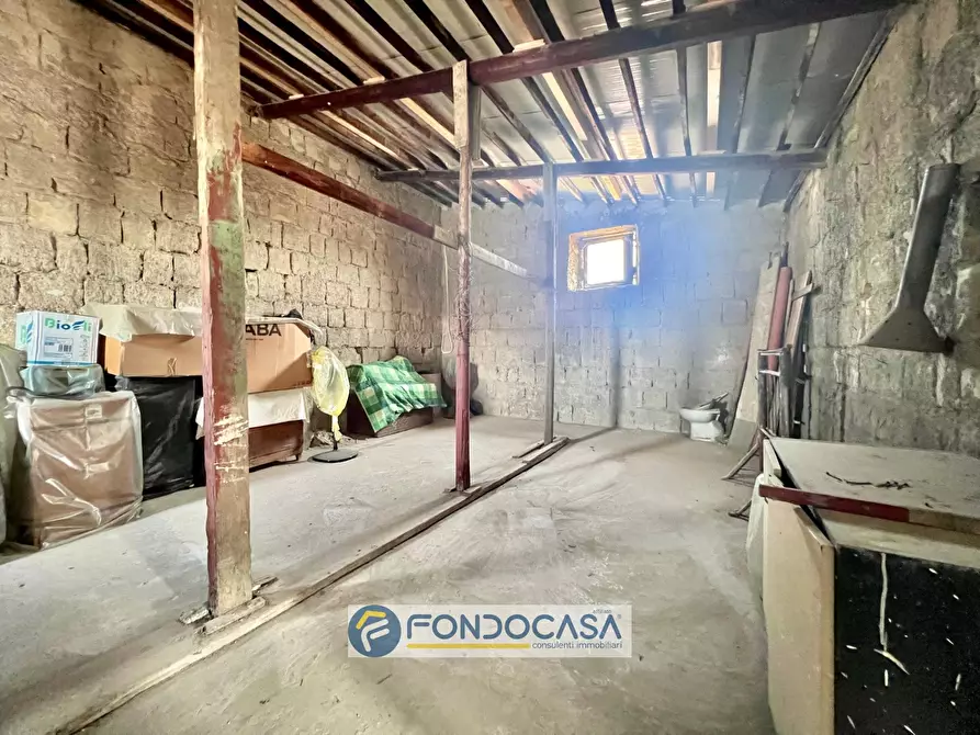 Immagine 14 di Palazzo in vendita  in via garigliano 12 a Sant'antimo