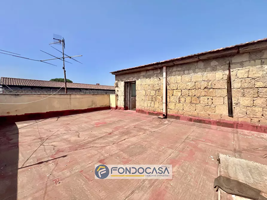 Immagine 18 di Palazzo in vendita  in via garigliano 12 a Sant'antimo