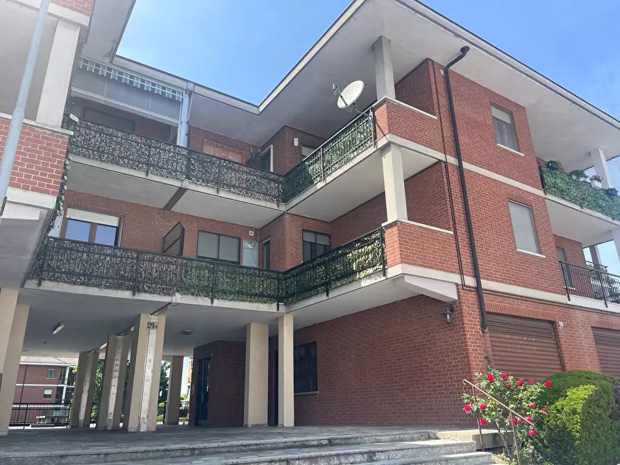 Immagine 1 di Appartamento in vendita  in via del lobetto 24 a Poirino