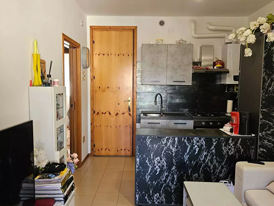 Immagine 3 di Appartamento in vendita  in Viale Michelangelo a Ravenna