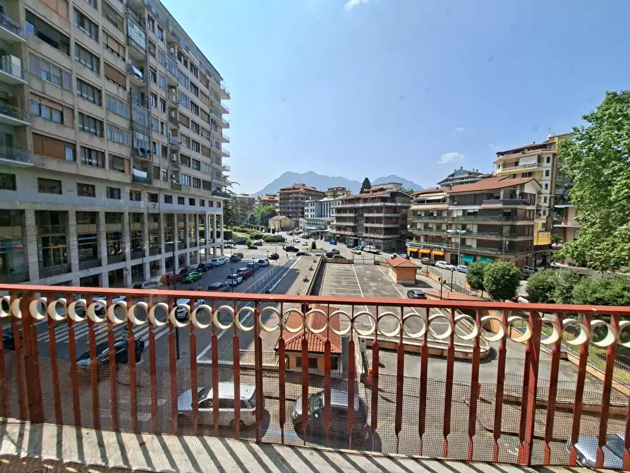 Immagine 11 di Appartamento in vendita  in via pionati 5 a Avellino