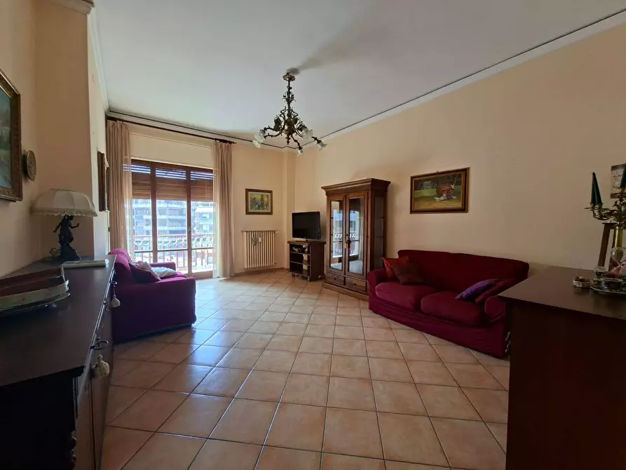 Immagine 1 di Appartamento in vendita  in via pionati 5 a Avellino