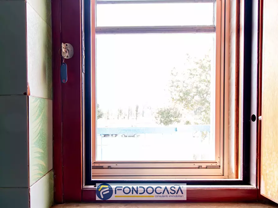 Immagine 30 di Appartamento in vendita  in via fiume 68 a Salerno