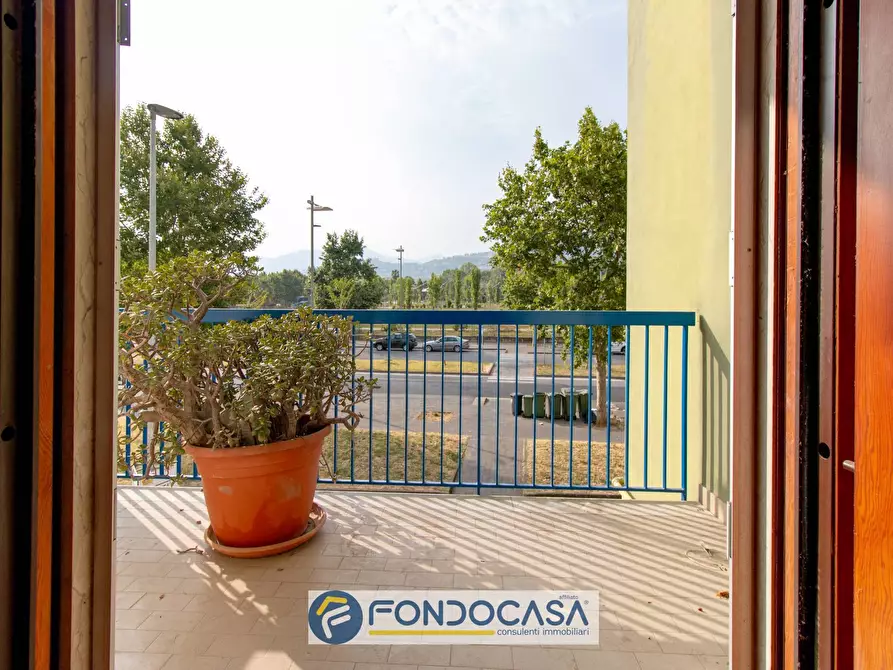 Immagine 9 di Appartamento in vendita  in via fiume 68 a Salerno