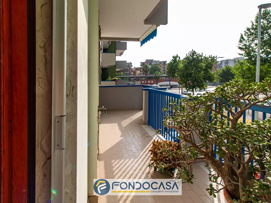 Immagine 3 di Appartamento in vendita  in via fiume 68 a Salerno