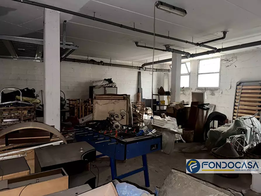 Immagine 9 di Magazzino in vendita  12 a Castelli Calepio