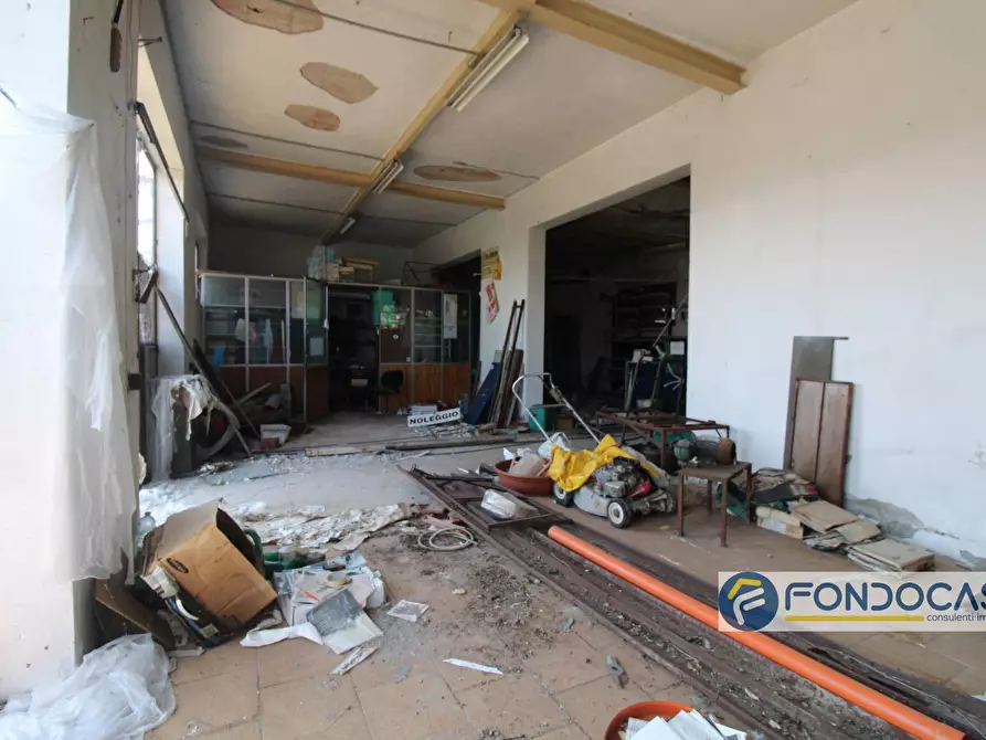 Immagine 25 di Casa semindipendente in vendita  in Via Lungomonte a Montopoli In Val D'arno