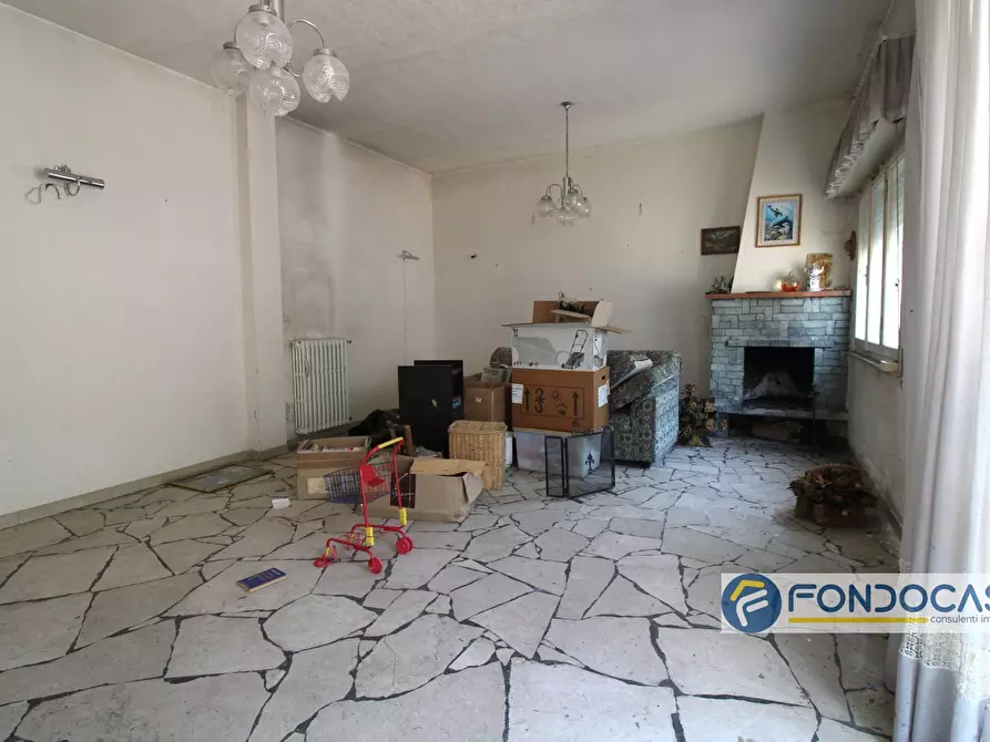 Immagine 3 di Casa semindipendente in vendita  in Via Lungomonte a Montopoli In Val D'arno