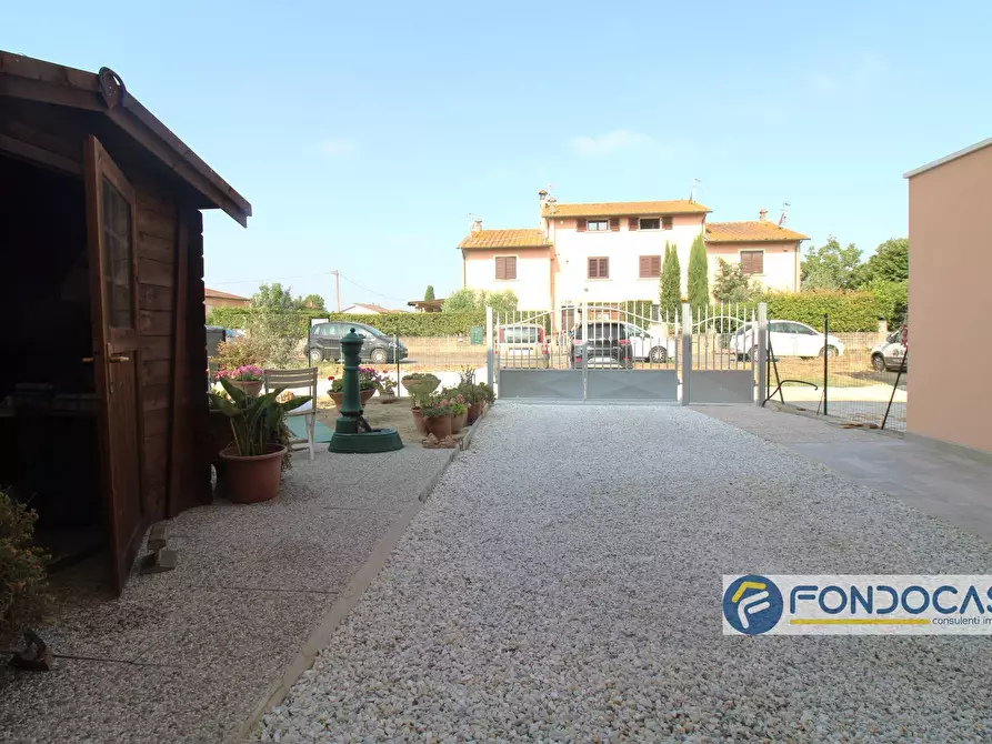 Immagine 5 di Casa indipendente in vendita  in Via San Donato a Montopoli In Val D'arno