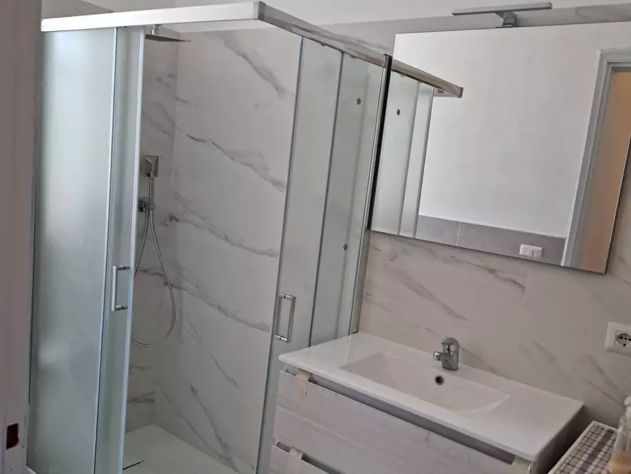 Immagine 11 di Appartamento in affitto  in Via Cortemilia a Torino