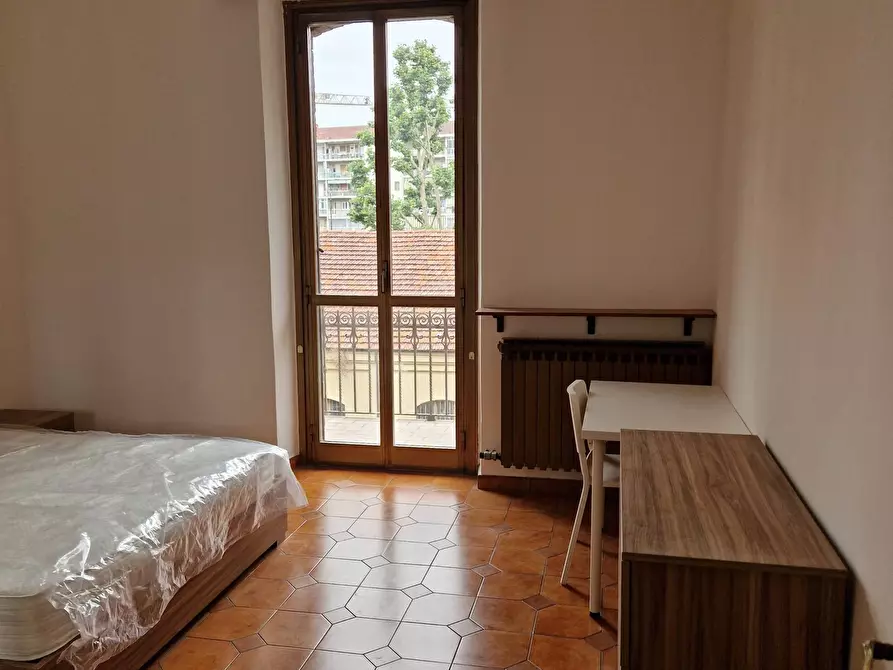 Immagine 10 di Appartamento in affitto  in Via Buenos Aires a Torino