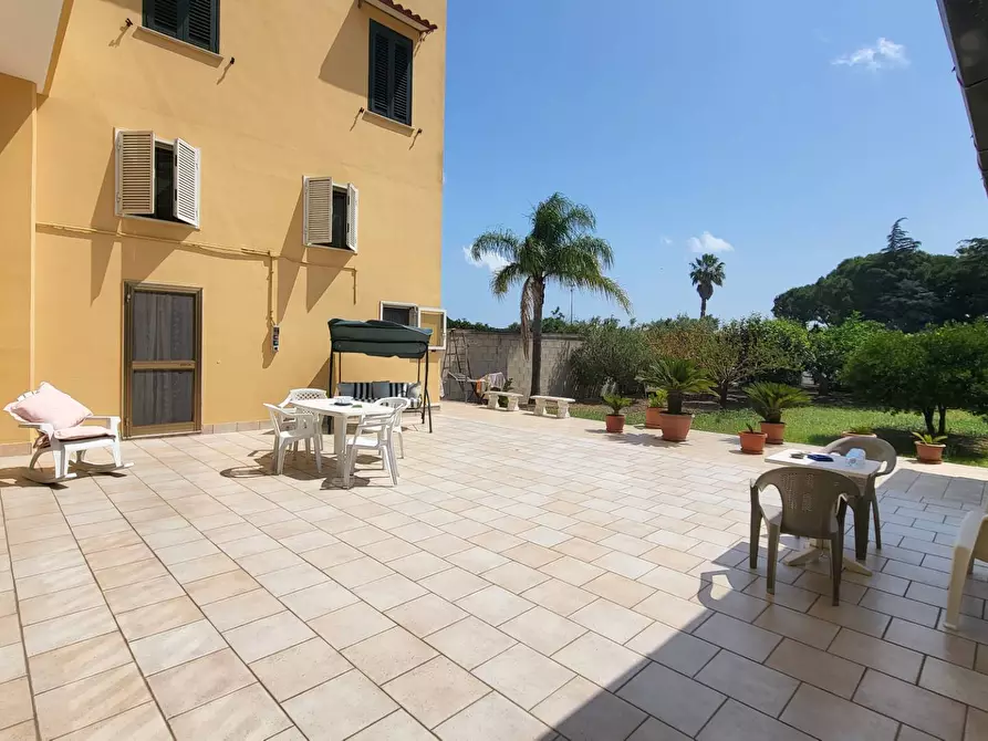 Immagine 2 di Appartamento in vendita  in Via De Giacinti 2 a San Pietro Vernotico