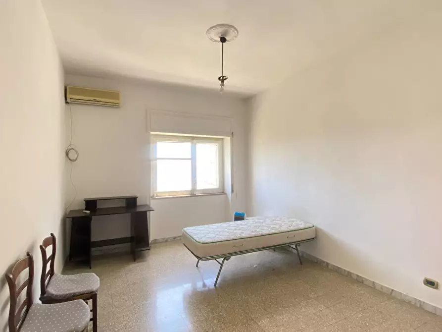 Immagine 2 di Appartamento in vendita  in via croce 2 a Taranto