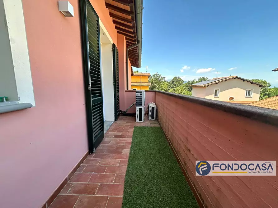 Immagine 22 di Villetta a schiera in vendita  in Via Cerretti a Montopoli In Val D'arno