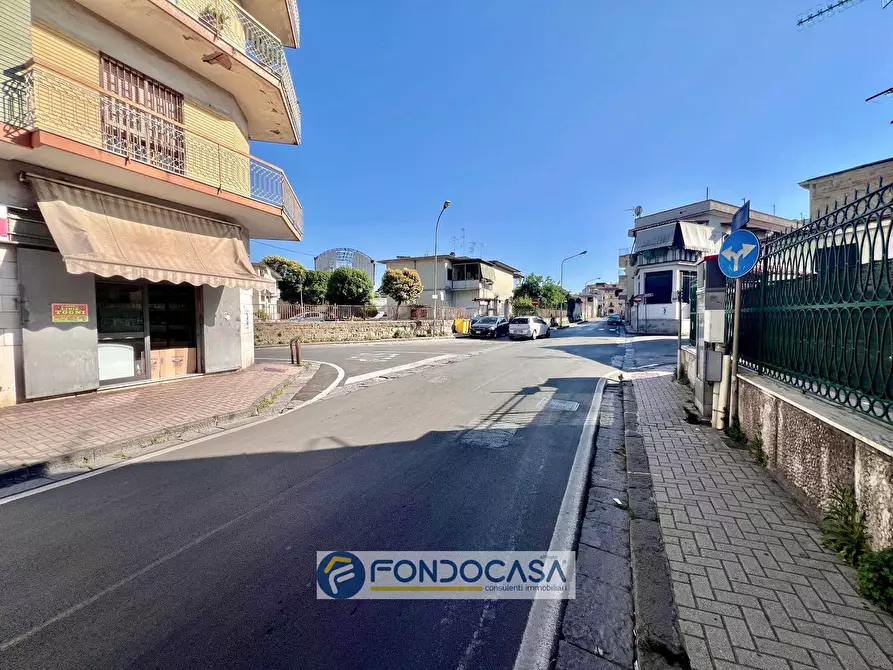 Immagine 4 di Locale commerciale in vendita  in via gugliemo marconi 37 a Sant'antimo