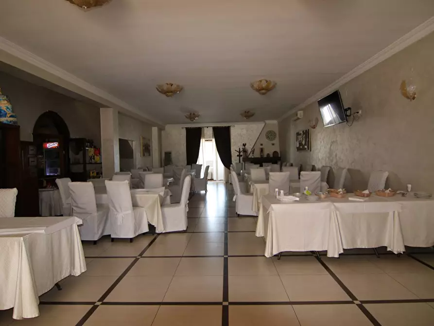 Immagine 27 di Attività commerciale in vendita  in per torrettA 1 a Avetrana