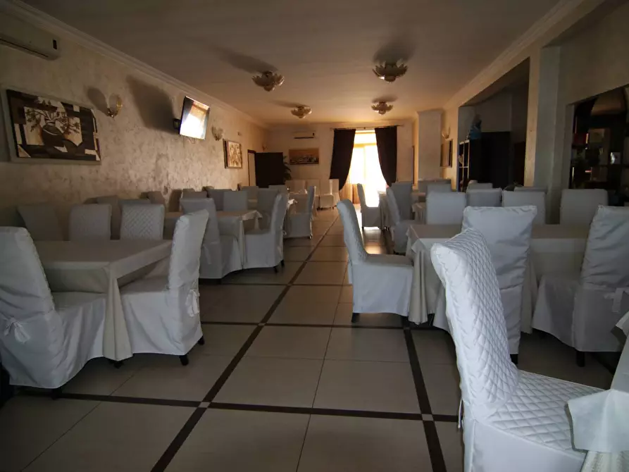 Immagine 25 di Attività commerciale in vendita  in per torrettA 1 a Avetrana