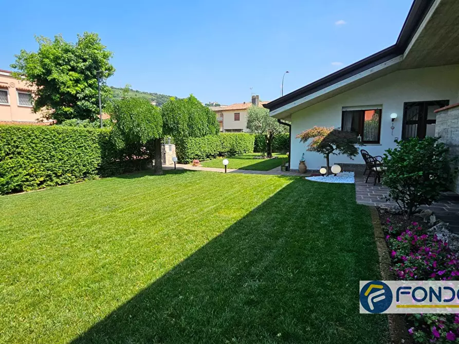 Immagine 10 di Casa semindipendente in vendita  in COCCAGLIO a Coccaglio