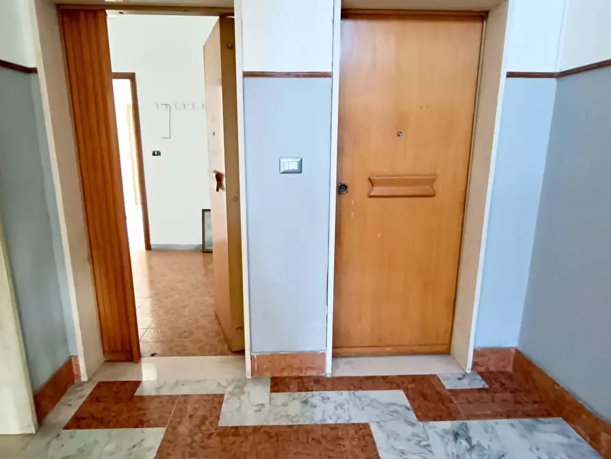 Immagine 8 di Appartamento in affitto  a Giugliano In Campania