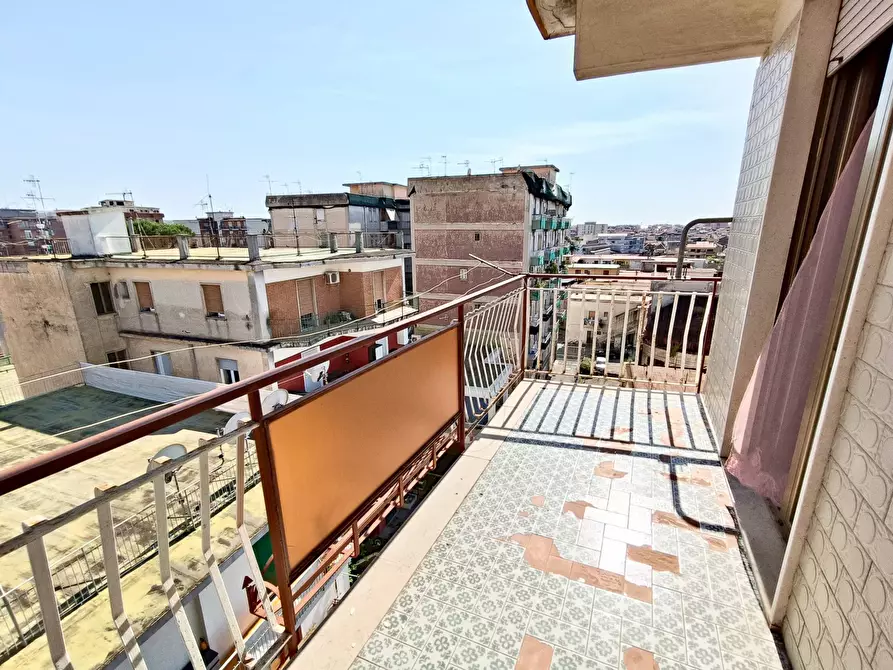 Immagine 9 di Appartamento in affitto  a Giugliano In Campania