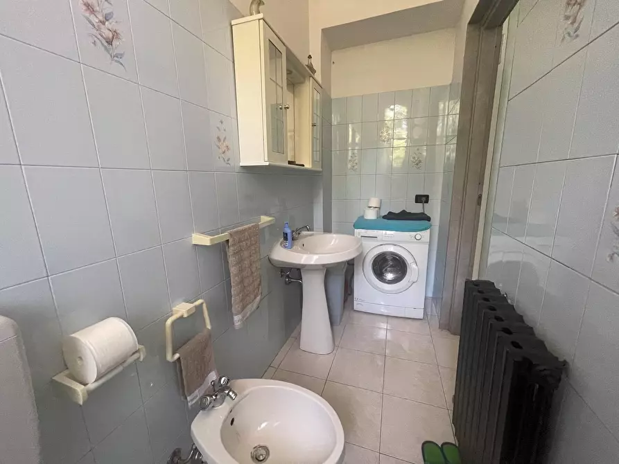 Immagine 22 di Appartamento in vendita  in Corso Emilia 10 a Torino