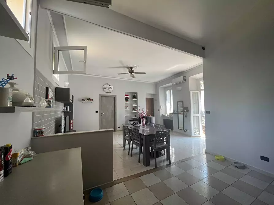 Immagine 9 di Appartamento in vendita  in Corso Emilia 10 a Torino