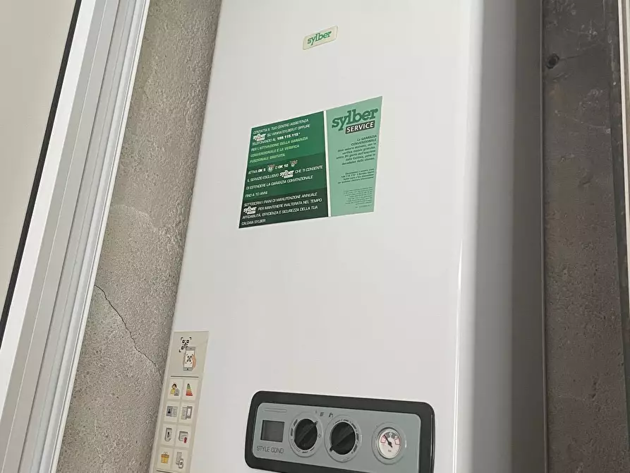 Immagine 30 di Appartamento in vendita  in Corso Emilia 10 a Torino