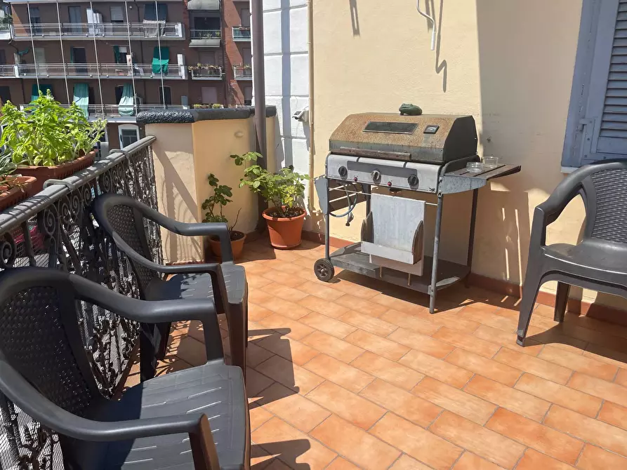 Immagine 39 di Appartamento in vendita  in Corso Emilia 10 a Torino