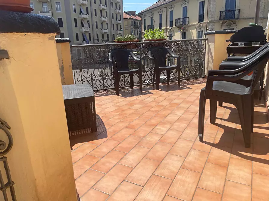 Immagine 40 di Appartamento in vendita  in Corso Emilia 10 a Torino