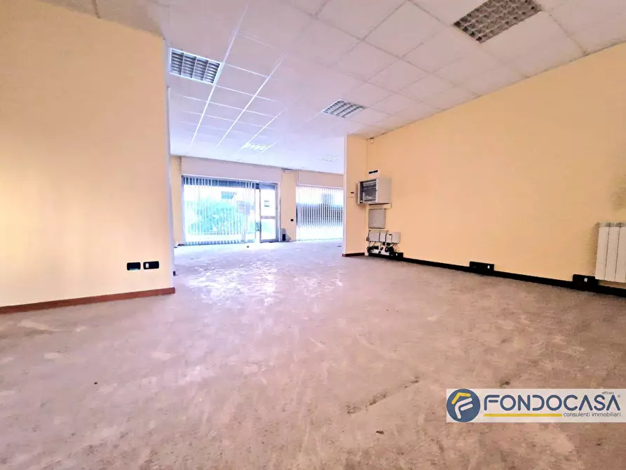 Immagine 5 di Locale commerciale in vendita  in Marconi 69/A a Villa Carcina