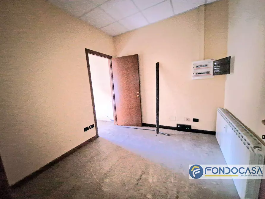 Immagine 9 di Locale commerciale in vendita  in Marconi 69/A a Villa Carcina