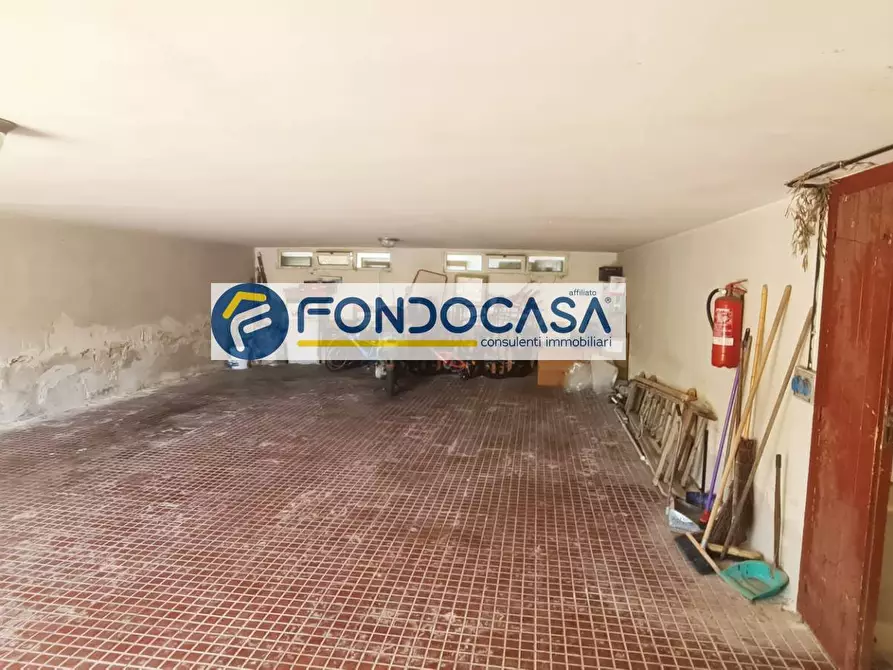 Immagine 33 di Appartamento in vendita  in Via Nicola Brandi 10 a Brindisi