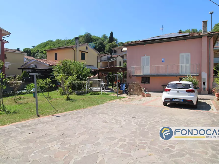 Immagine 10 di Villa in vendita  in Via Lungomonte a Montopoli In Val D'arno