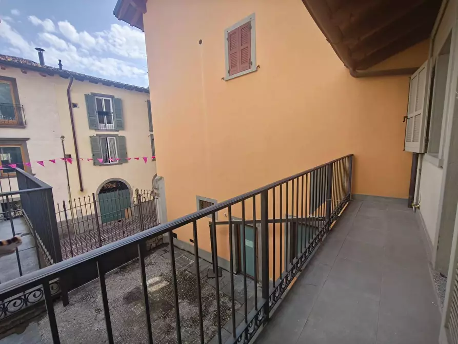 Immagine 19 di Appartamento in vendita  in Via Querena a Clusone