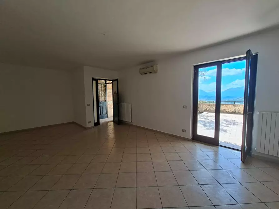 Immagine 10 di Villetta a schiera in vendita  in via dei caduti 10 a Capriglia Irpina