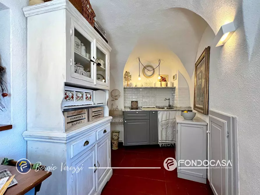 Immagine 9 di Appartamento in vendita  in Via Poggio a Borgio Verezzi