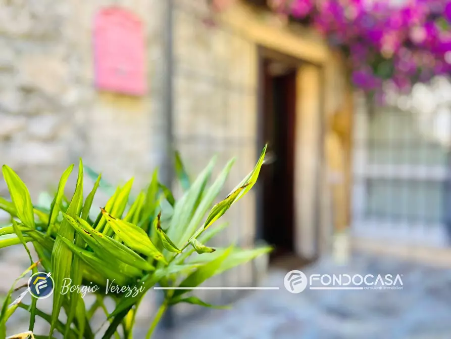 Immagine 18 di Appartamento in vendita  in Via Poggio a Borgio Verezzi