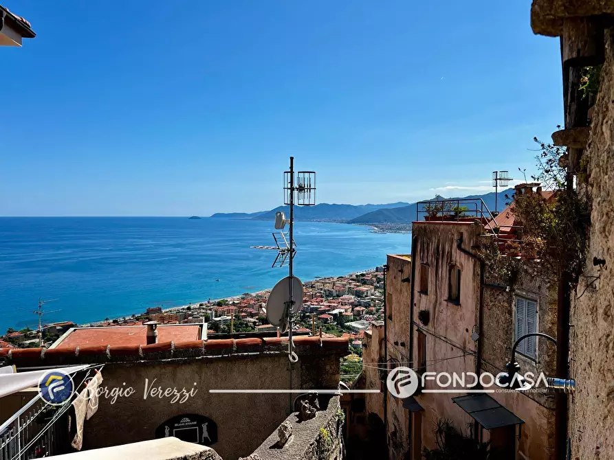 Immagine 24 di Appartamento in vendita  in Via Poggio a Borgio Verezzi