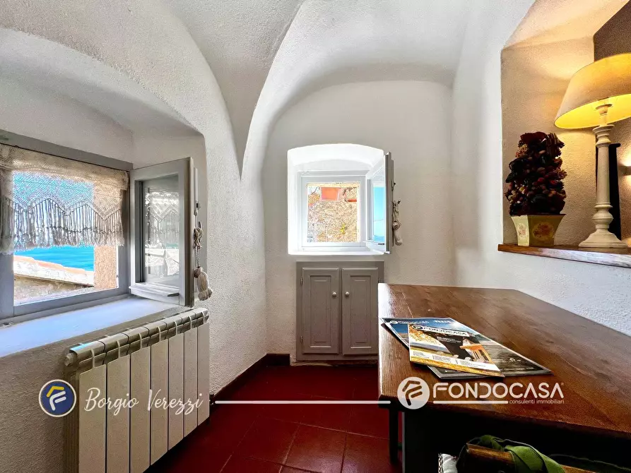 Immagine 26 di Appartamento in vendita  in Via Poggio a Borgio Verezzi